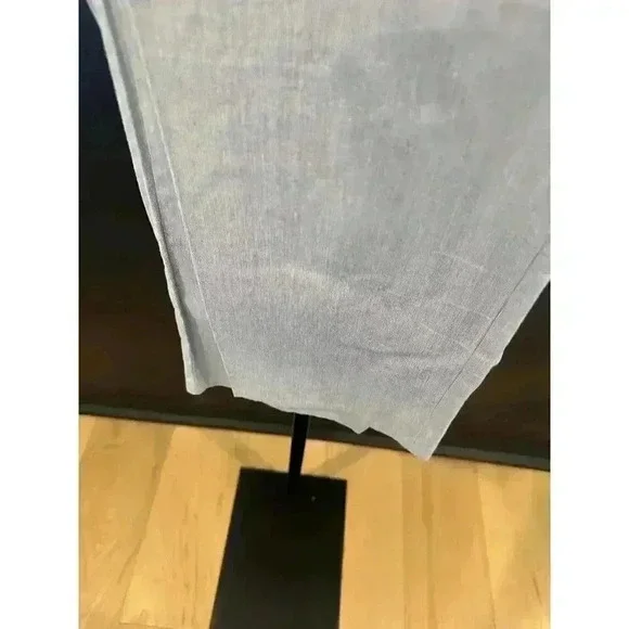 J. Crew Chino Pants 32W 30L - Stylish, Comfortable, and Timeless - Picture 3 of 4